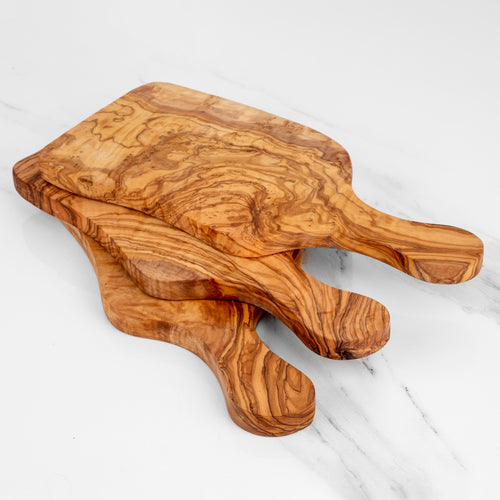 Tagliere Rettangolare in Legno d’Ulivo con Manico – Artigianale e Resistente
