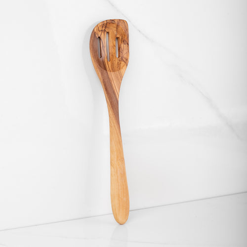 Spatola Forata in Legno d’Ulivo 30 cm – Artigianale e Resistente